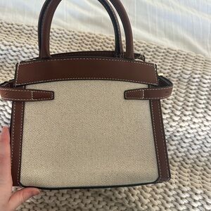 Elegant Brown and Cream Handbag
